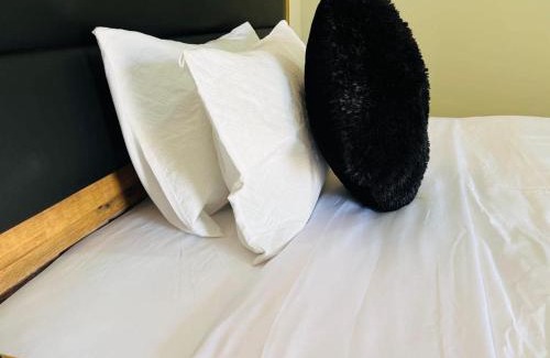 Thohoyandou House | AA Nkhumeleni Guesthouse and Accomodation