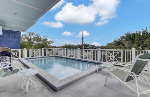 Isle of Palms House | Abalone Alley 7 by Wild Dunes, Ocean View Home