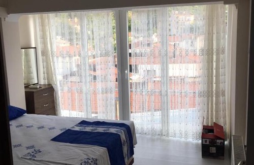 Altıparmak Mahallesi Apartment | Abbasi Apart-5