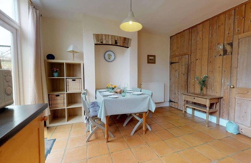 Oxford Cottage | Abbey Road | Oxford Holiday Let | 2 Beds & Sleeps 3