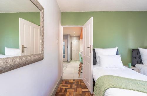 Cape Town Apartment | Abby rose