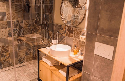 Sevry Hotel | ABCD Hotel-Restaurant