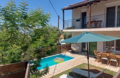 Kinyra House | Abigails Pool House