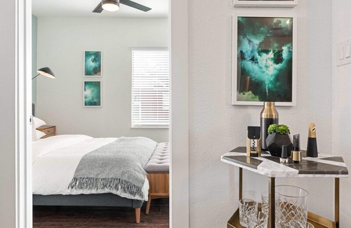 Montrose Apartment | Abode | Montrose | 1-Bedroom