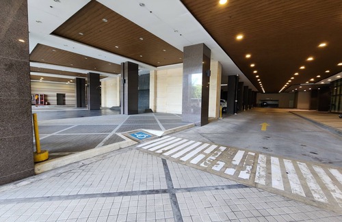 Paco Condo | Abode @The Radiance Manila Bay. Your home away from home.