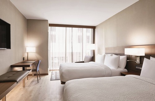 East Market District Hotel | AC Hotel Louisville Downtown