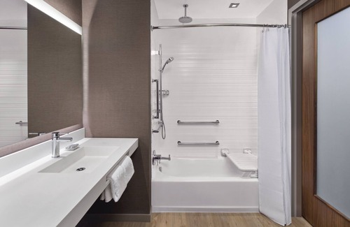 East Market District Hotel | AC Hotel Louisville Downtown