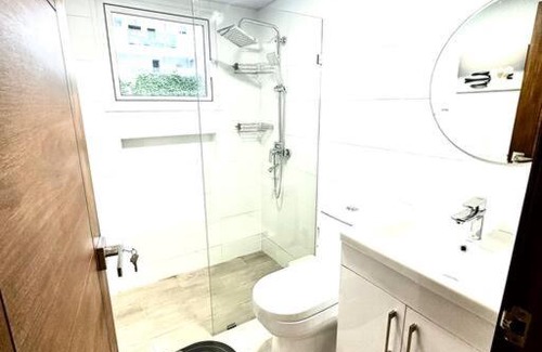 Cerro Alto Apartment | AC, Wifi, Gym, Pool, Parking, Sec. Guards 24 hrs.