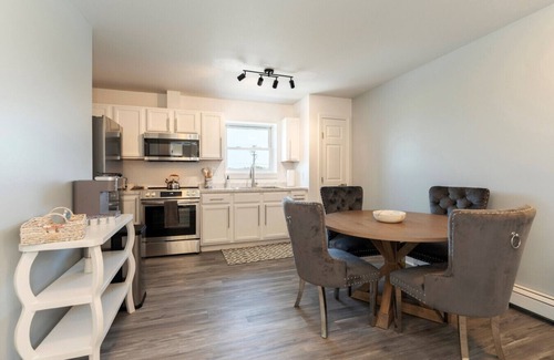 Trenton Apartment | Acadia Duo: 2 Side-by-Side Private Condos (5 & 6)
