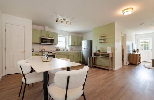 Trenton Apartment | Acadia Duo: 2 Side-by-Side Private Condos (5 & 6)