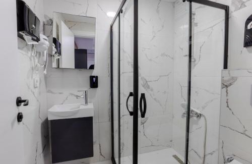 Arnavutkoy Hotel | ACAR AIRPORT +PLUS