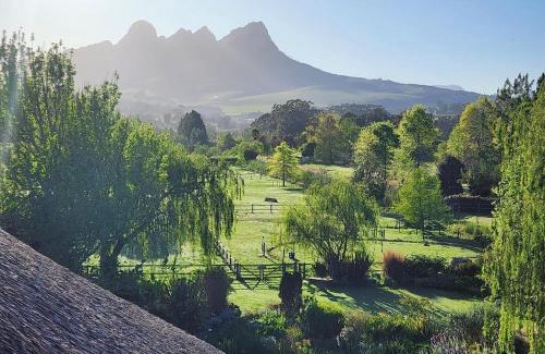 Raithby House | Acara Guesthouse & Cottages