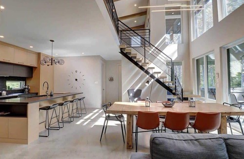 Stanstead Township Ski Chalet | Access to Lake Memphremagog - Spa - Céleste