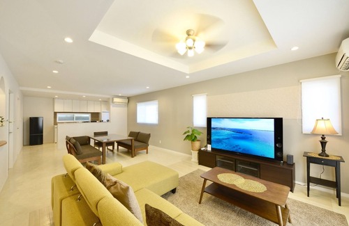 Enobi House | Accommodates up to 12 people Enjoy a relaxing time in Okinawa with two families friends and family/Uruma Okinawa