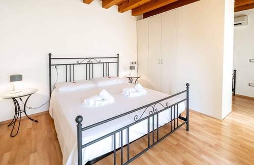 Valeggio sul Mincio Other | Accommodation Albio