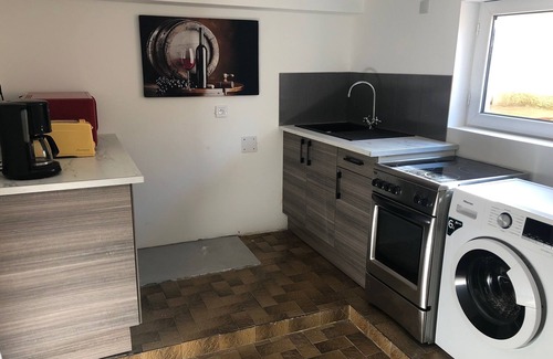 Armissan House | ACCOMODATION IN OUR WINE CELLAR IN THE HEART OF GARRIGUE