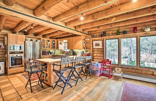 Accord Cabin | Accord Vacation Rental w/Pool & Hot Tub!