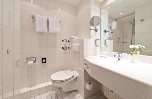 Laubegast Hotel | ACHAT Hotel Dresden Elbufer