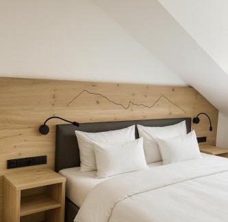 Verwaltungsgemeinschaft Hornergruppe House | ACHZEIT Family Retreat - Alpin-modernes Ferienhaus - 3 SZ - Garten - Kamin