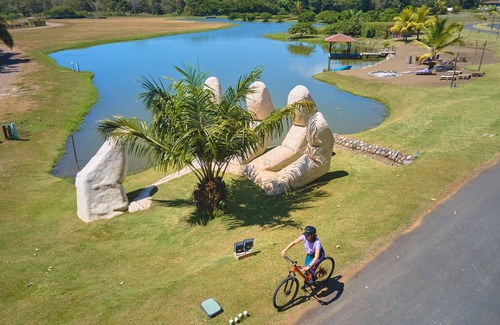 Jaco Condo | Acogedor apartamento de playa con vista al lago y