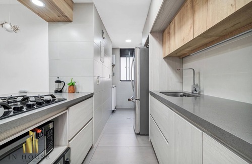 Los Naranjos Apartment | Acogedor apt con terraza tranquila/BBQ - Mónica 202