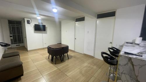 Los Olivos Apartment | Acogedor departamento en Los Olivos 3 dormitorios