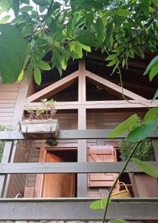 Campo Lameiro House | Acogedora cabaña con piscina