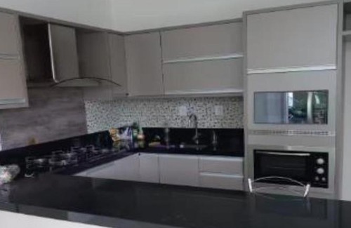 Tio Hugo House | Acomodações Inteiras