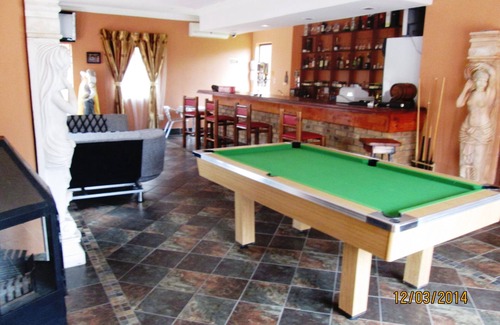 Ekurhuleni House | Acre of Africa Guest Venue