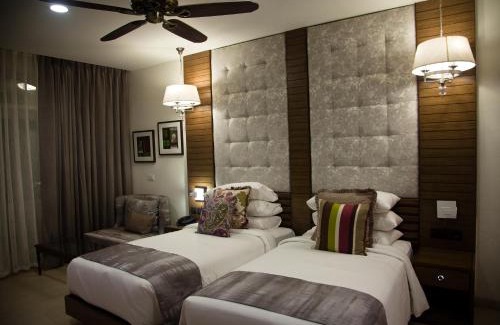 Baga Resort | Acron Waterfront Resort