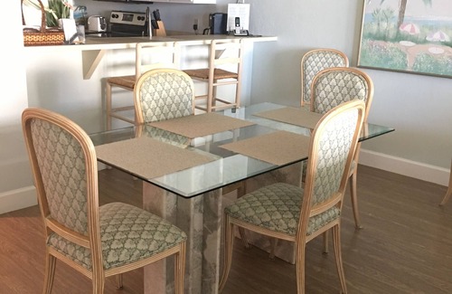 Vanderbilt Beach Condo | Across from the Beach and on the Bay
