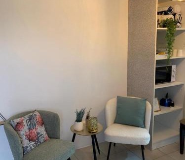 Colchester House | Addo Mountain View