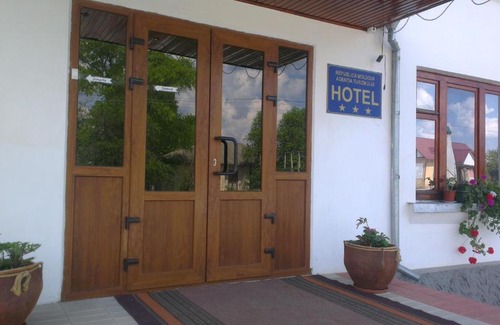 Moldova Hotel | Adina