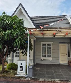 Garut Villa | adinda syariah H-1 Villa Anggrek Jl Proclamation