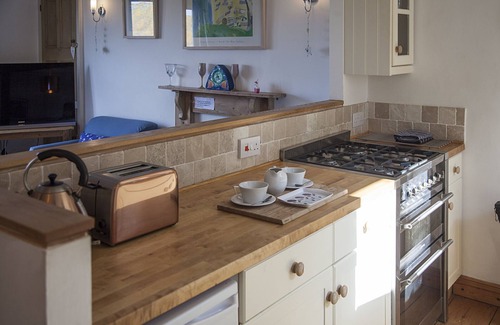 St Ives House | Admiral, central tucked away with garden & stunning sea views Festival now on.