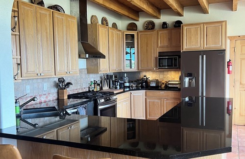 Teasdale House | Adobe House at Skypointer Ranch, near Capitol Reef