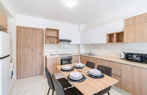 Universal Apartment | Adolina One Bedroom Apartment 302