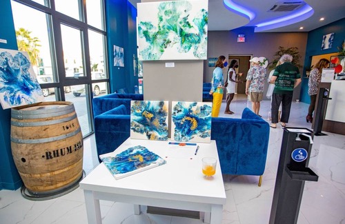 Maho Hotel | Adonis Cupecoy