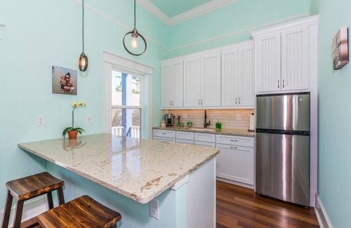 St. Augustine House | Adorable Guest House walking distance to Historic St. Augustine!