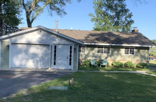 Lewiston House | Adorable house on the West Twin Lake Canal