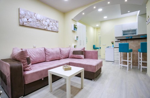 Kosancicev Venac Apartment | Adorable Old Town apt