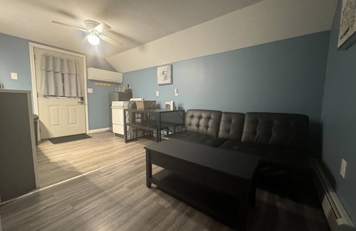 Alburg Apartment | Adorable one bedroom, 5 min walk to the lake