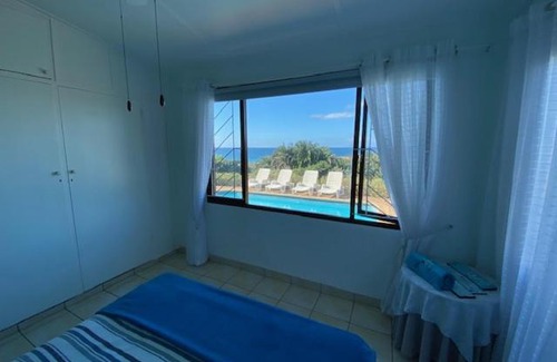 Shelly Beach Apartment | Adret Holiday Units