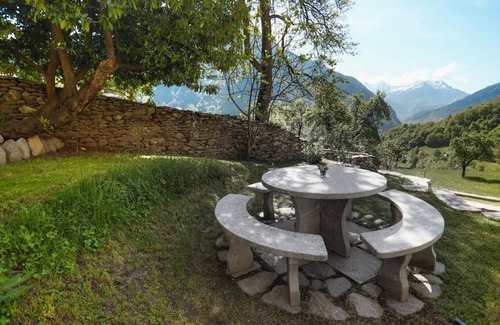 Ponto Valentino Apartment | Adula Penthouse