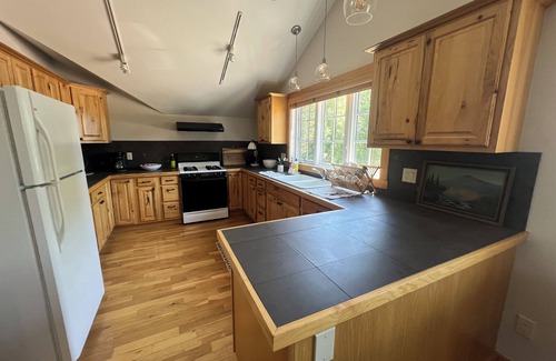 South Park Apartment | Adventure All Day, Relax All Night in this cozy two bedroom.