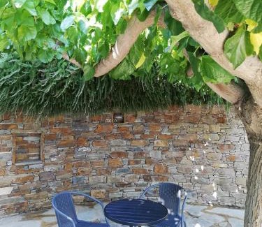 Karystos Apartment | Aeolia Villas