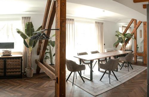 Schmargendorf Apartment | Aeronaut Suits by Pearl1