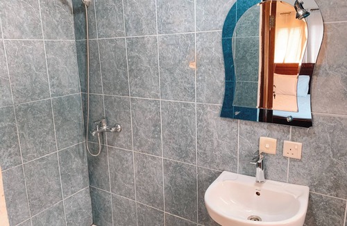 Labone Apartment | Affordable 1BR at Labone