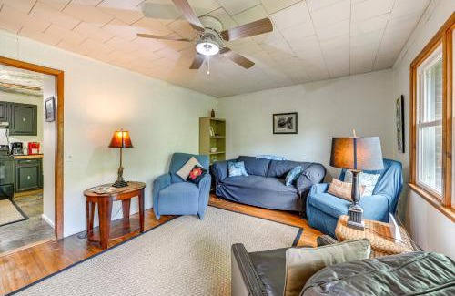 Robbinsville House | Affordable, Artsy, Unique! Blue Ridge Mtn-View Gem