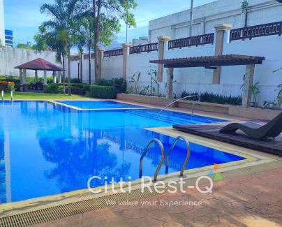 Alabang Apartment | Affordable Stay with Free Pool, Netflix & Wifi Alabang SC1